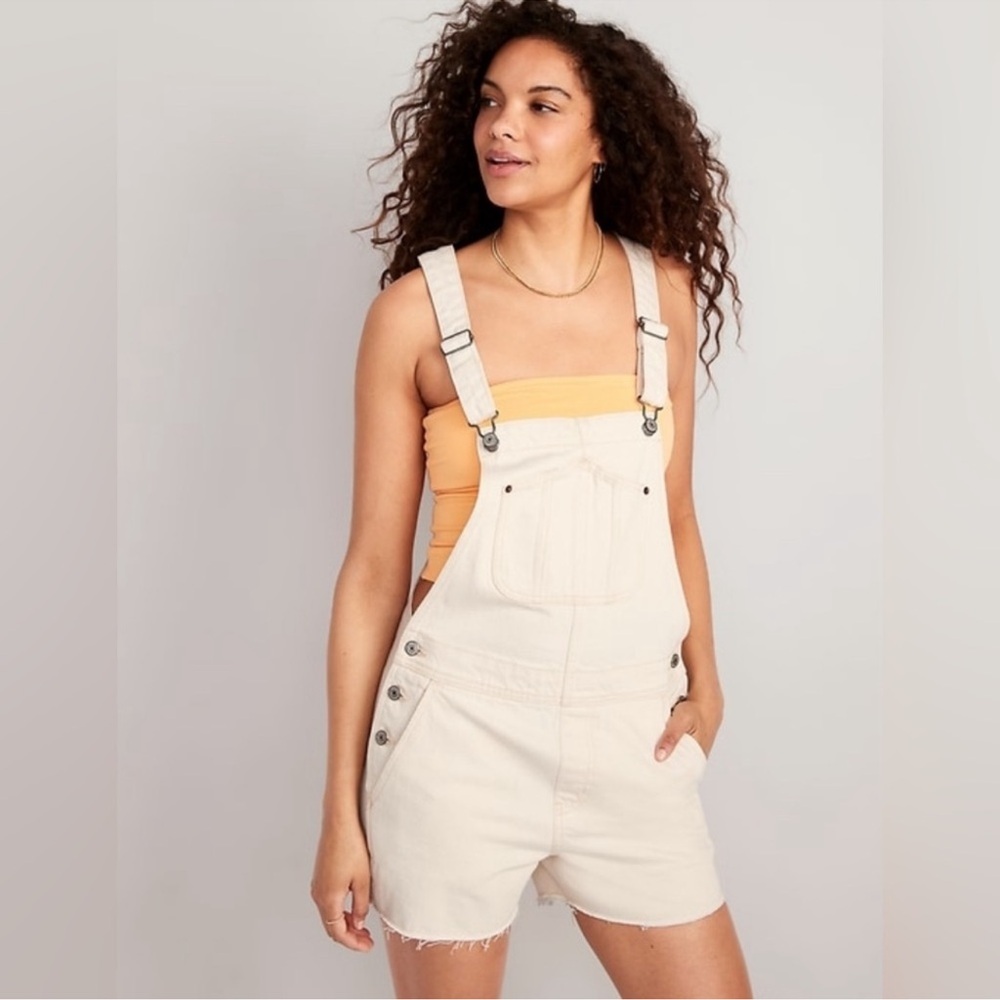 Old Navy Slouchy Straight Cut-off Jean Shortalls 3.5”